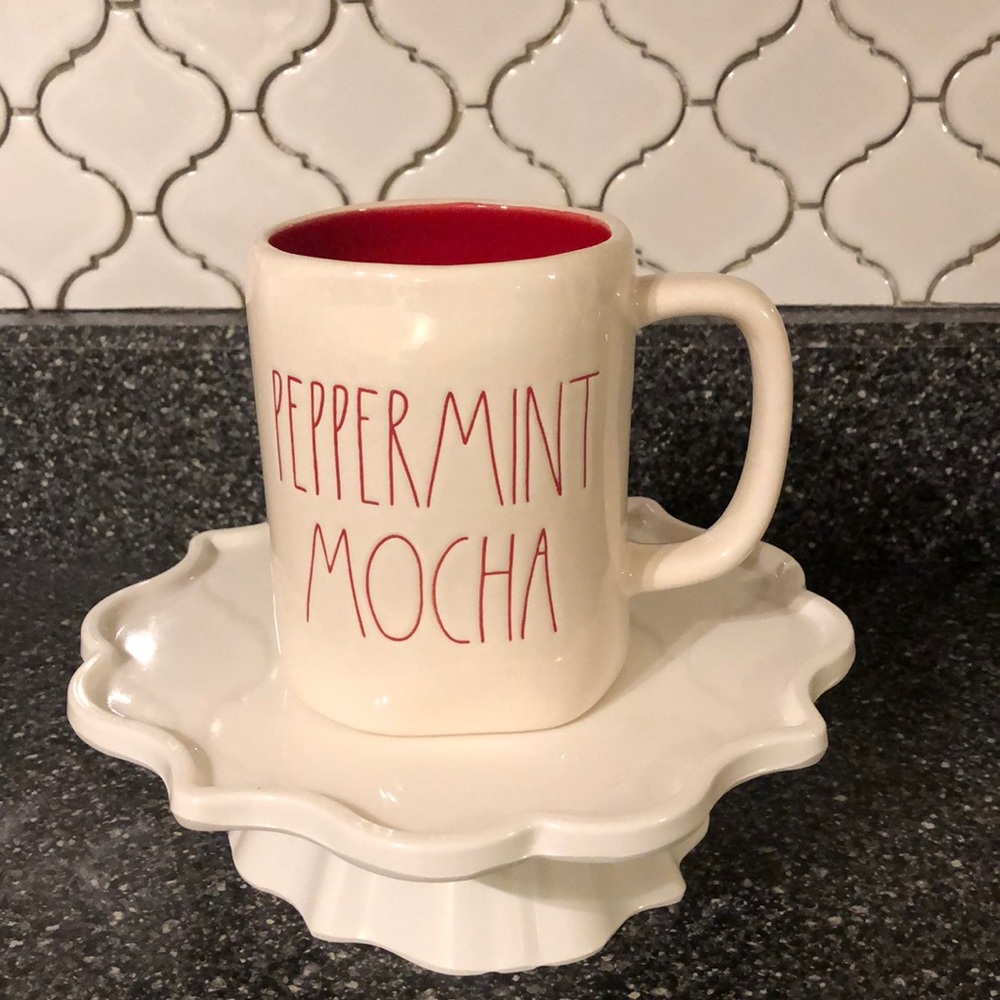 New Rae Dunn PEPPERMINT MOCHA Mug!